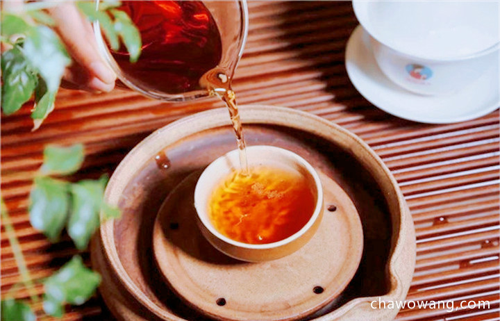 金花茯茶的冲泡技巧与方法