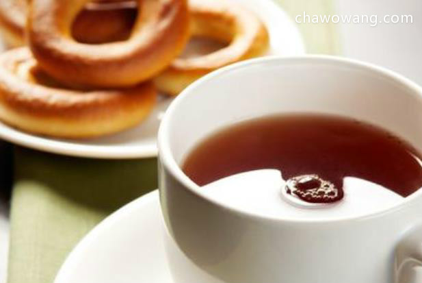 祁门红茶和正山小种哪个好？你最喜欢喝的红茶是哪一种？