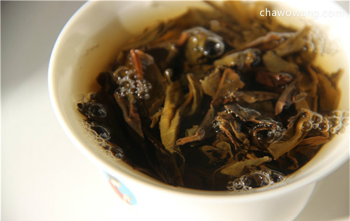 武夷岩茶“条索”和“叶底”的秘密
