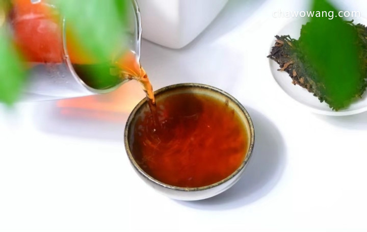 黑茶的发酵时间越长，药理性越强