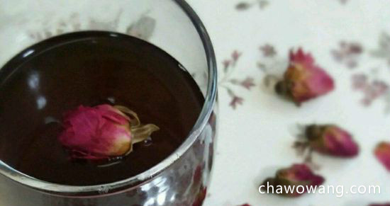 玫瑰花茶和什么搭配好 玫瑰花茶的搭配大全！