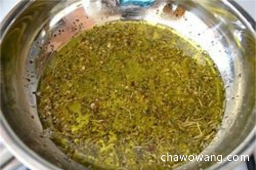 黄菊花茶的功效与作用 菊花茶的种类和功效