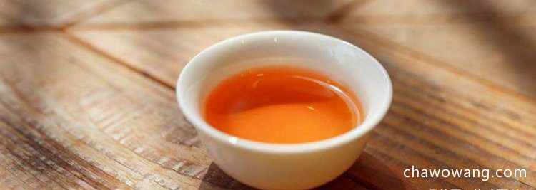 红茶用多少度的水泡
