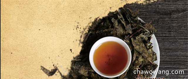 从安化黑茶的品质特征来看，很明显不是绿茶 从安化黑茶的制作工艺来看，很明显是黑茶