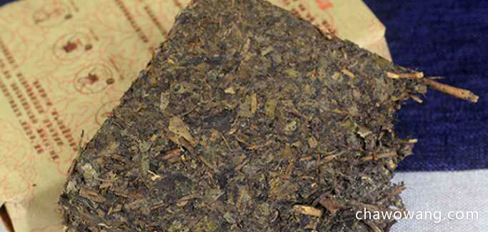 安化黑茶茯砖茶怎么开 安化黑茶茯砖茶的制作方式