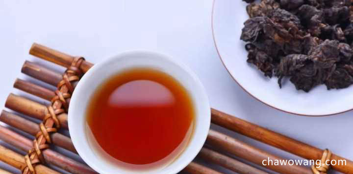安化黑茶只有发酵阶段的区分，没有发酵轻重之说