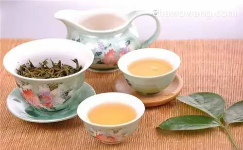 白茶，福鼎白茶，福鼎白茶价格，福鼎白茶属于什么茶