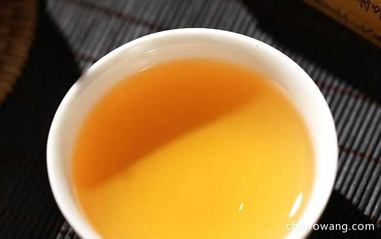 寿眉白茶的功效 哪些人不能喝寿眉茶