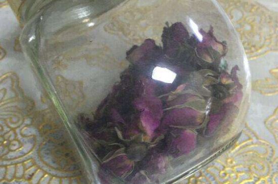 无硫玫瑰花茶鉴别，玫瑰花茶熏硫对比