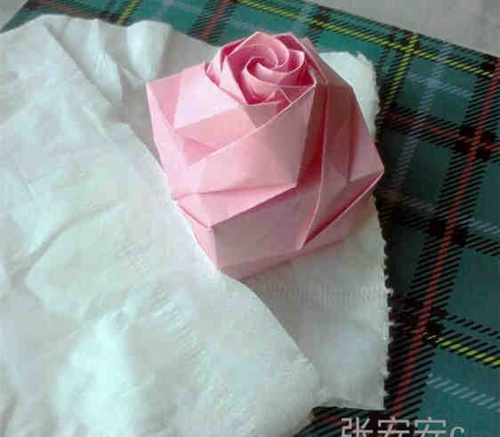6居在上惊艳的玫瑰礼盒 制作方法