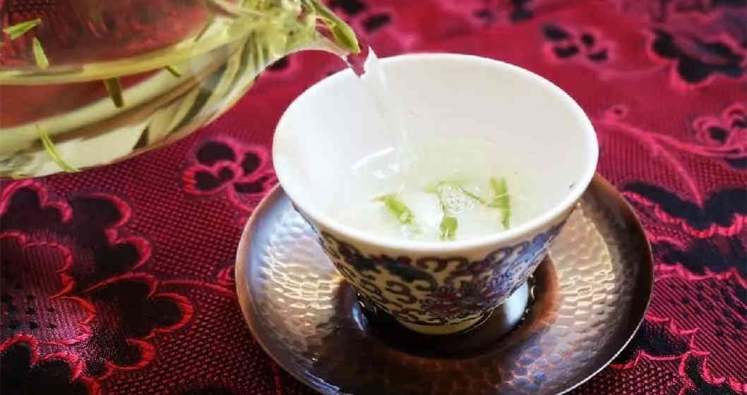 湄潭翠芽丨这是什么“神仙好茶”？从两会代表到各地客商都在疯传