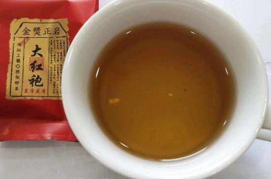 武夷岩茶大红袍，喝起来是什么味道？