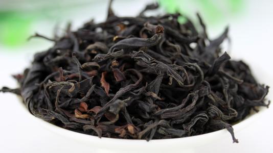 滇红茶跟普洱