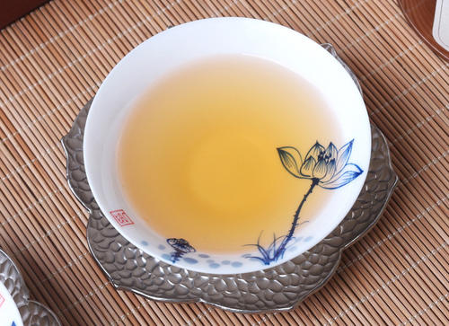 凤凰单丛茶汤颜色