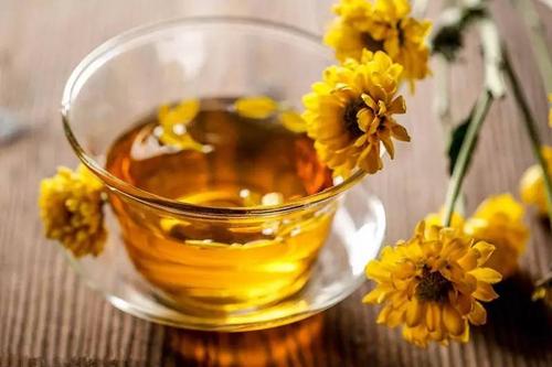 菊花茶里能加蜂蜜吗